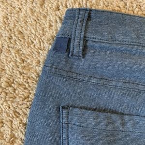 Lululemon ABC Slim Short 9” *Tech Canvas